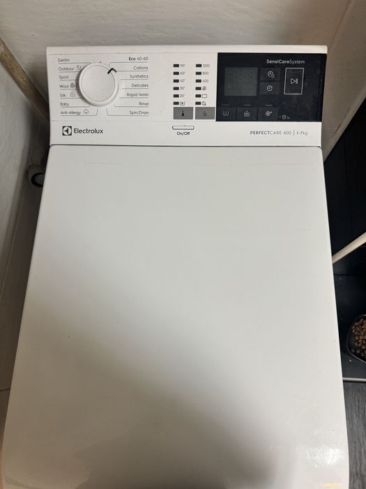 Masina de spalat verticala Electrolux Perfect Care 600 Ew6tn4272