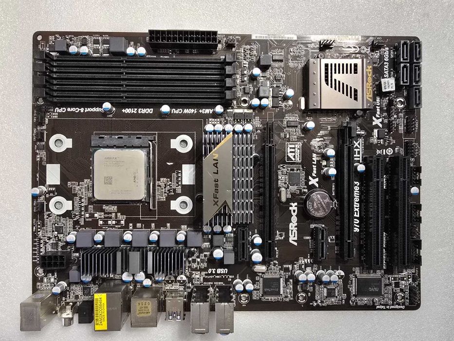 Placa de baza ASRock 970 EXTREME3, AM3+ + Procesor AMD FX 6300