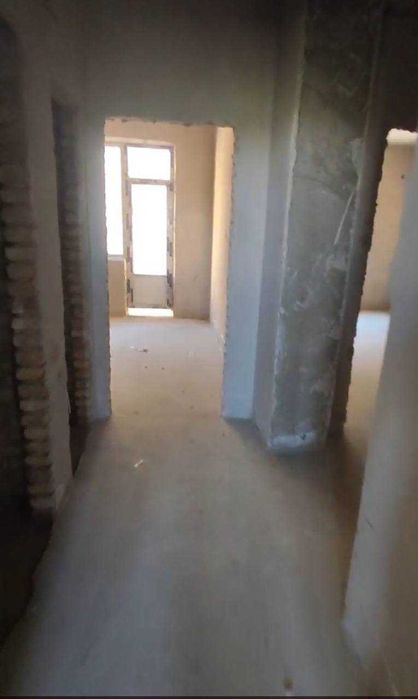 Продаётся 2х комн квартира на 3 этаже Ор-р Аэропорт Экобог