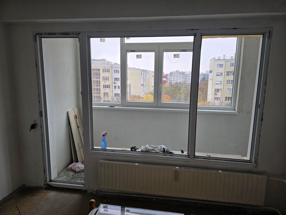 Двоен стъклопакет PVC дограма KMG.