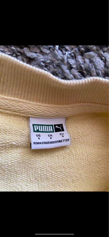 Vând bluza Puma