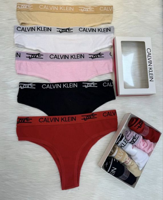 Set lenjerie intima pentru ea ,cadoul perfect