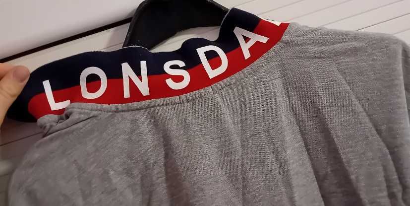Оригинална фланелка с яка Lonsdale