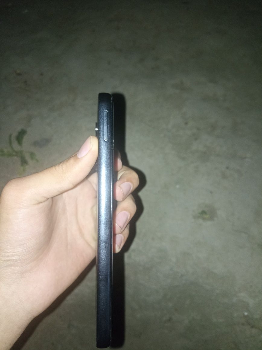 Samsung      A14