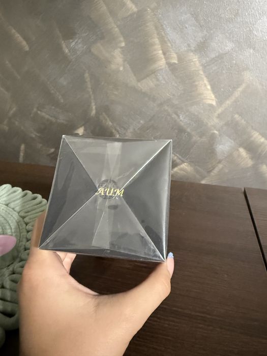 Parfum AUM Royals Only