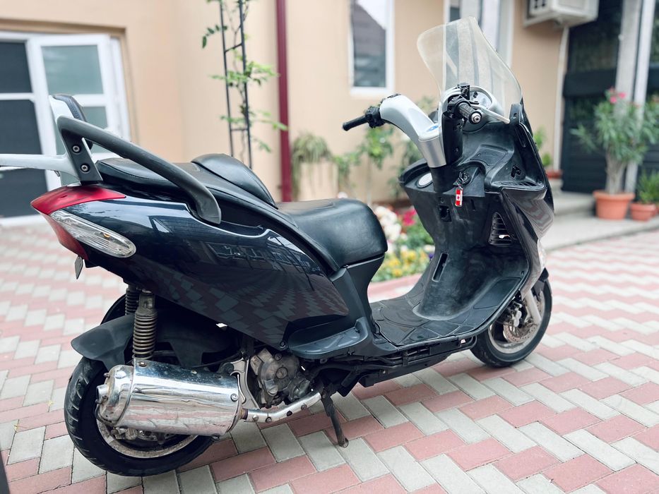 Kymco Grand Dink 125