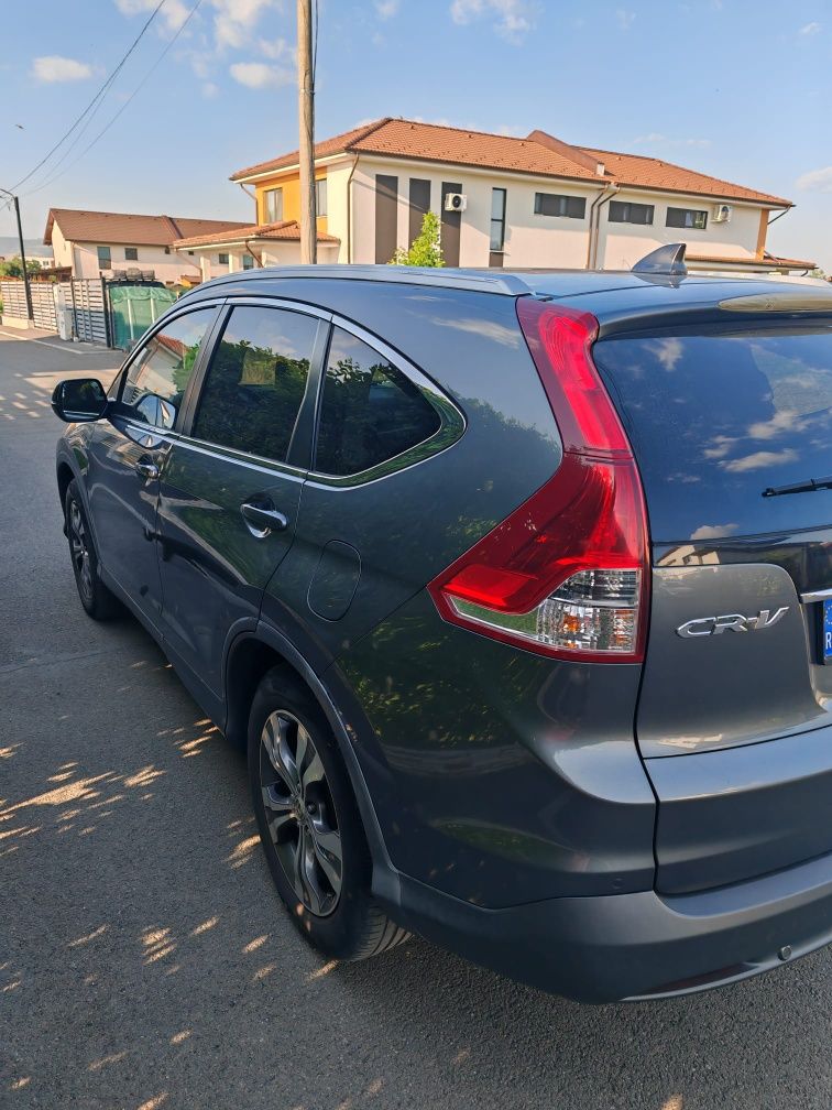 Vând Honda CR-V 2014
