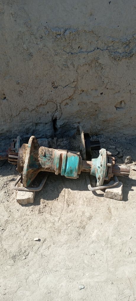 Yumzi traktor zapchaslari sotiladi