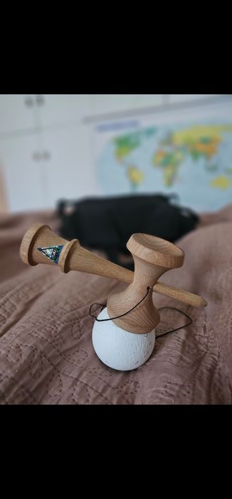Kendama Krom Pop Rubber