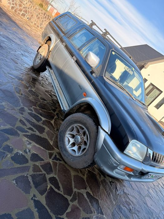 Mitubishi l 200 4x4