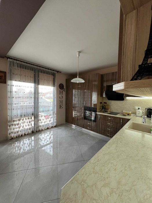 Продава се Тристаен апартамент в София, Подуяне - 85 кв.м за 2236 €/кв.м - Снимка #8