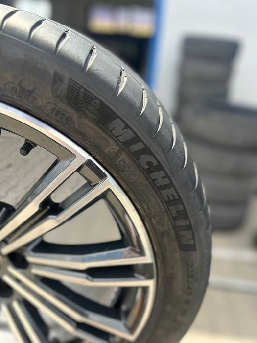 Jante Bmw Seria 3 G20 G22 Anvelope Vara Michelin Pilotsport 255 40 18