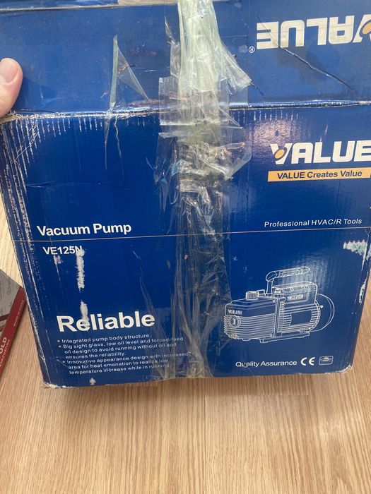 Вакуумный насос для установки кондиционера