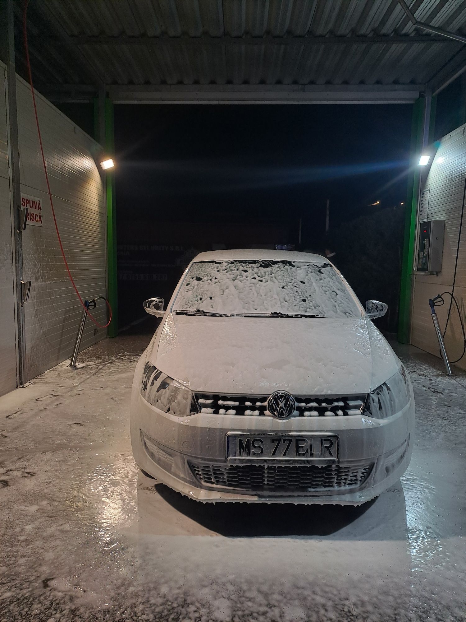 Vând volkswagen polo