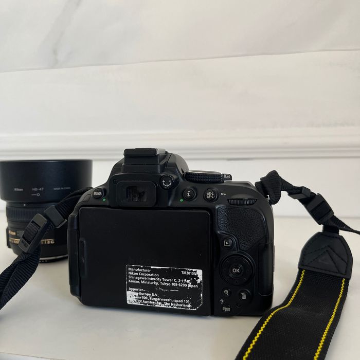 Nikon D5300 cu obiectiv kit + Nikkor 50 mm 1.8 G
