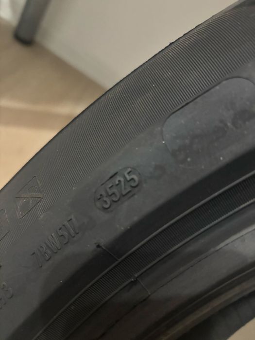 275 45 R20 runflat * pirelli scorpion winter omologate BMW