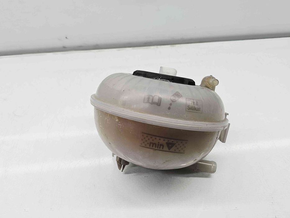 Vas expansiune Volkswagen Passat B8 (3G2) [Fabr 2015-prezent] 5Q012140