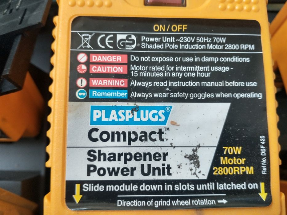 Уред за заточване на бургии ,длета,ножове и ножици