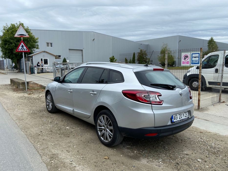 Vând Renault Megane 3 Break 1.5 110 CP
