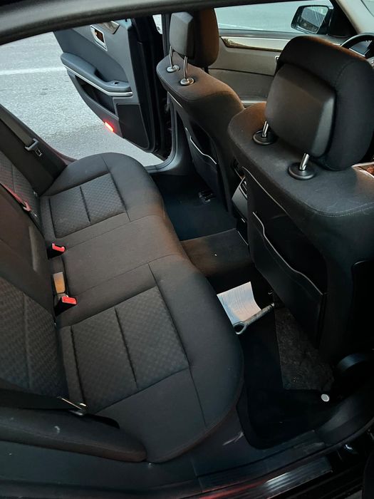 Vând Mercedes eclas 350