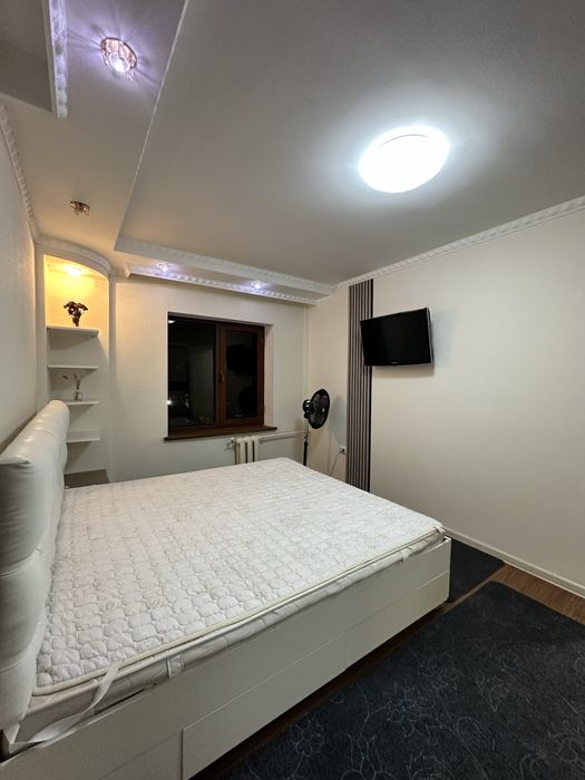 Продаю матрас двухспальный и односпальный