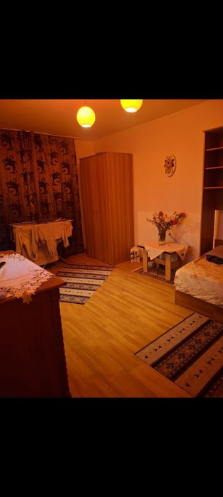 Vand garsoniera parter28m²,baie bucatarie hol intrare