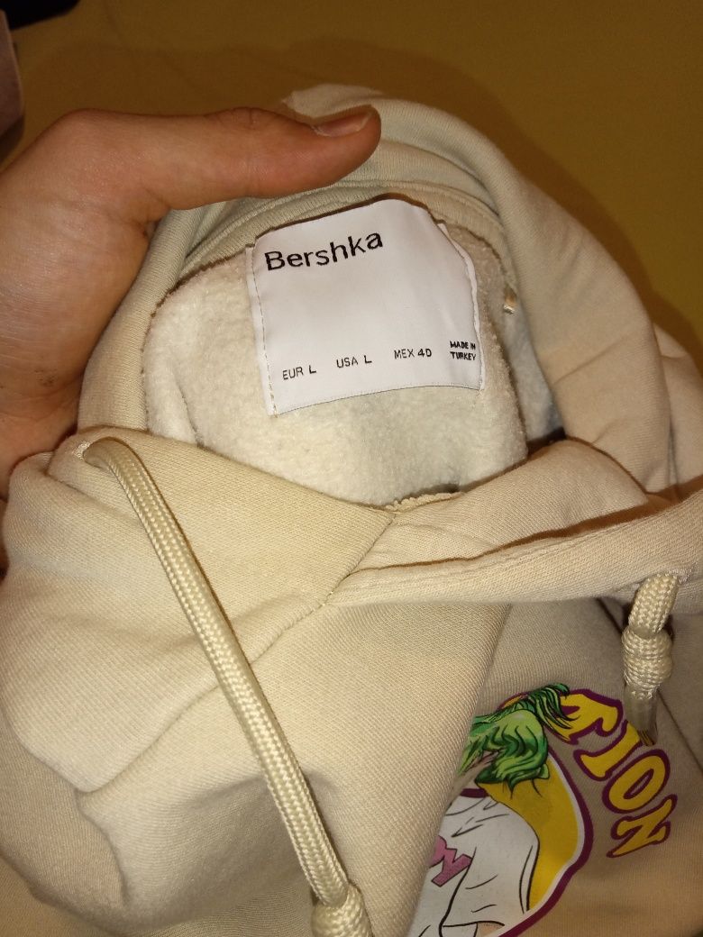 Hoodie от Bershka