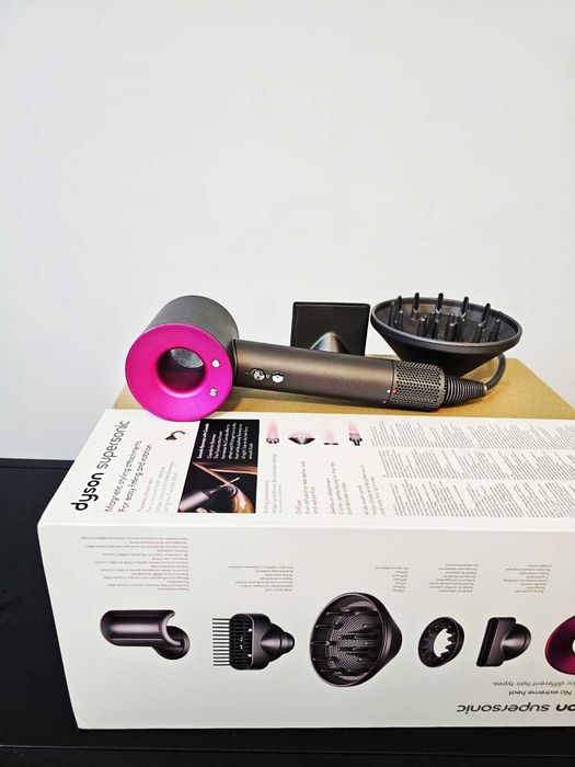 Dyson Supersonic HD07 – uscător de păr premium, 5 accesorii,Perie,Husă