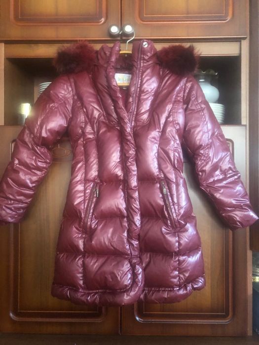 Продам куртку женскую