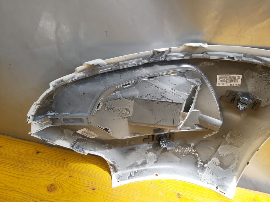 Предна броня Opel Combo