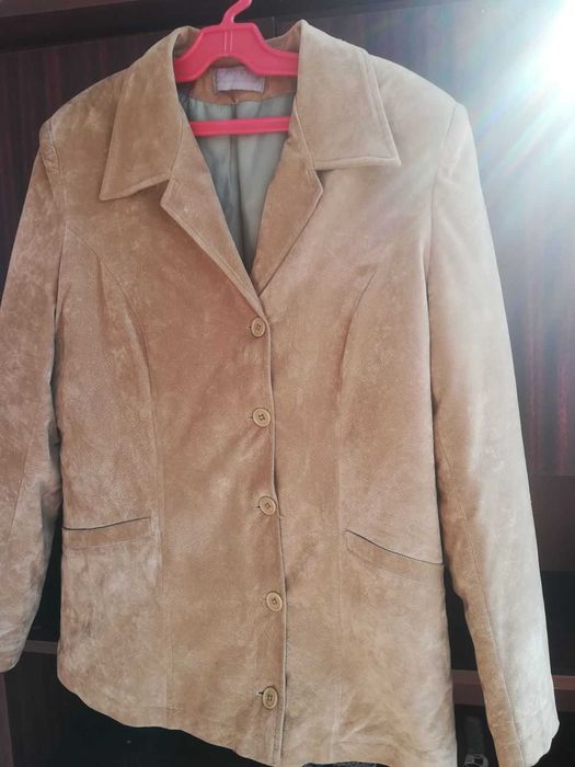 изгодно!лот блейзер и дълга пола в пясъчно бежово