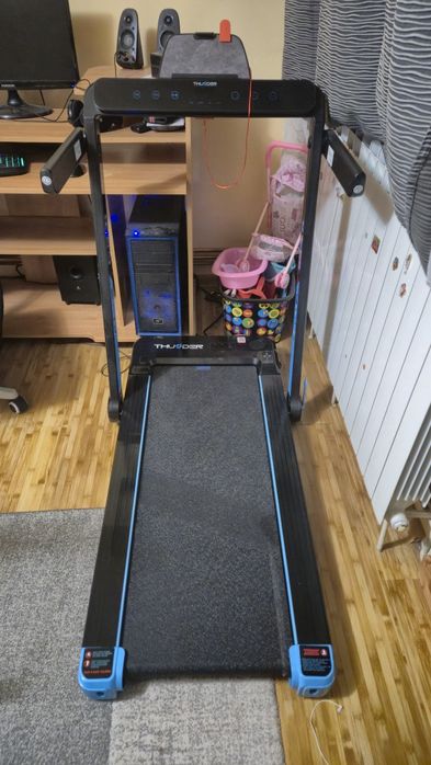 Bandă de alergare electrică THUNDER RACE-BLACK