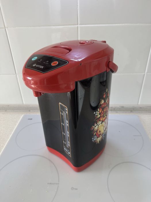 Термопот Vitek 5,8 л