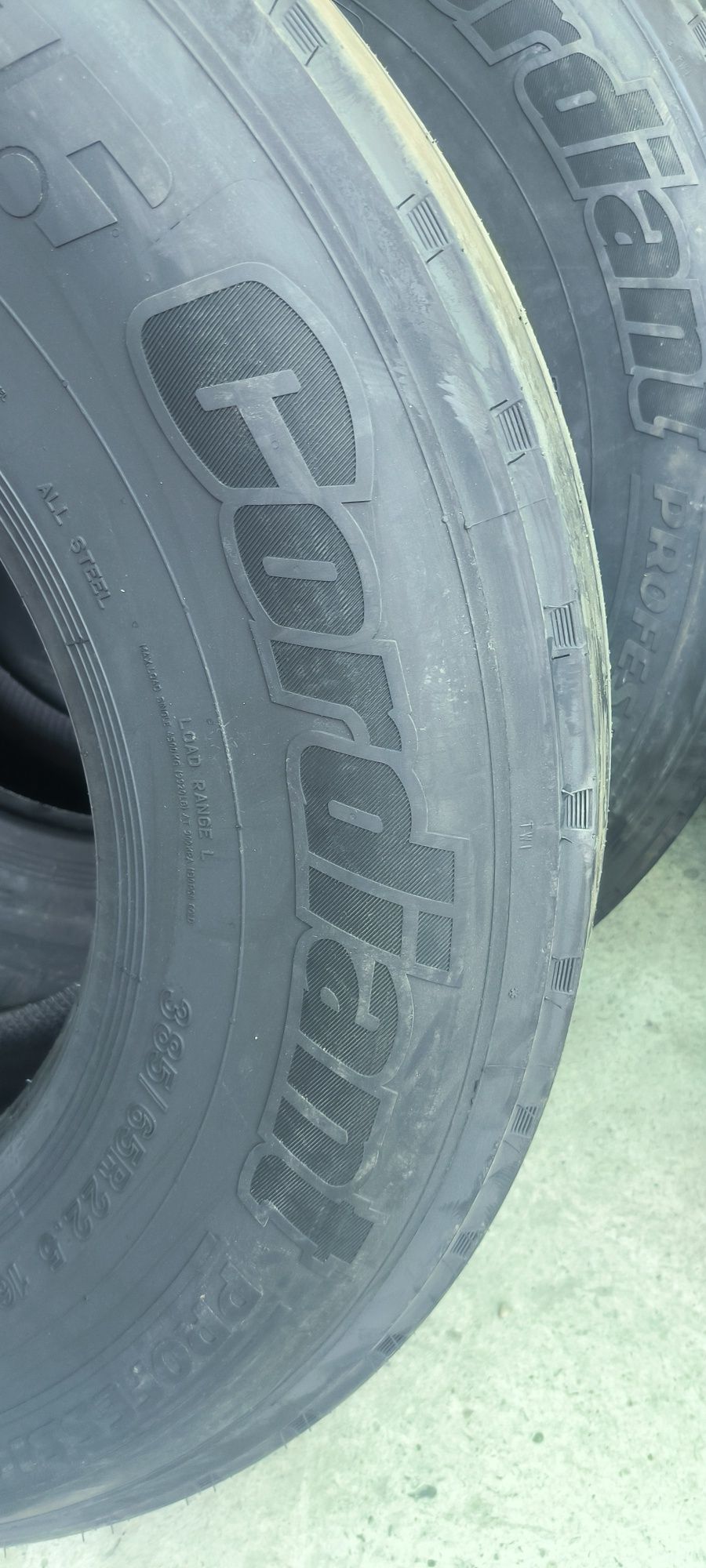 Шина размер 385/65R22.5 Cordiant
