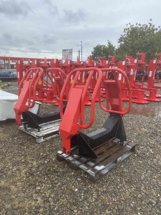 Clesti manevrat baloti . Coasa . Grebla . Infoliator