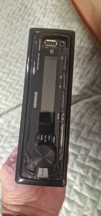 Kenwood KMM-101Y - USB, MP3, AUX, FM/AM Tuner авторадио