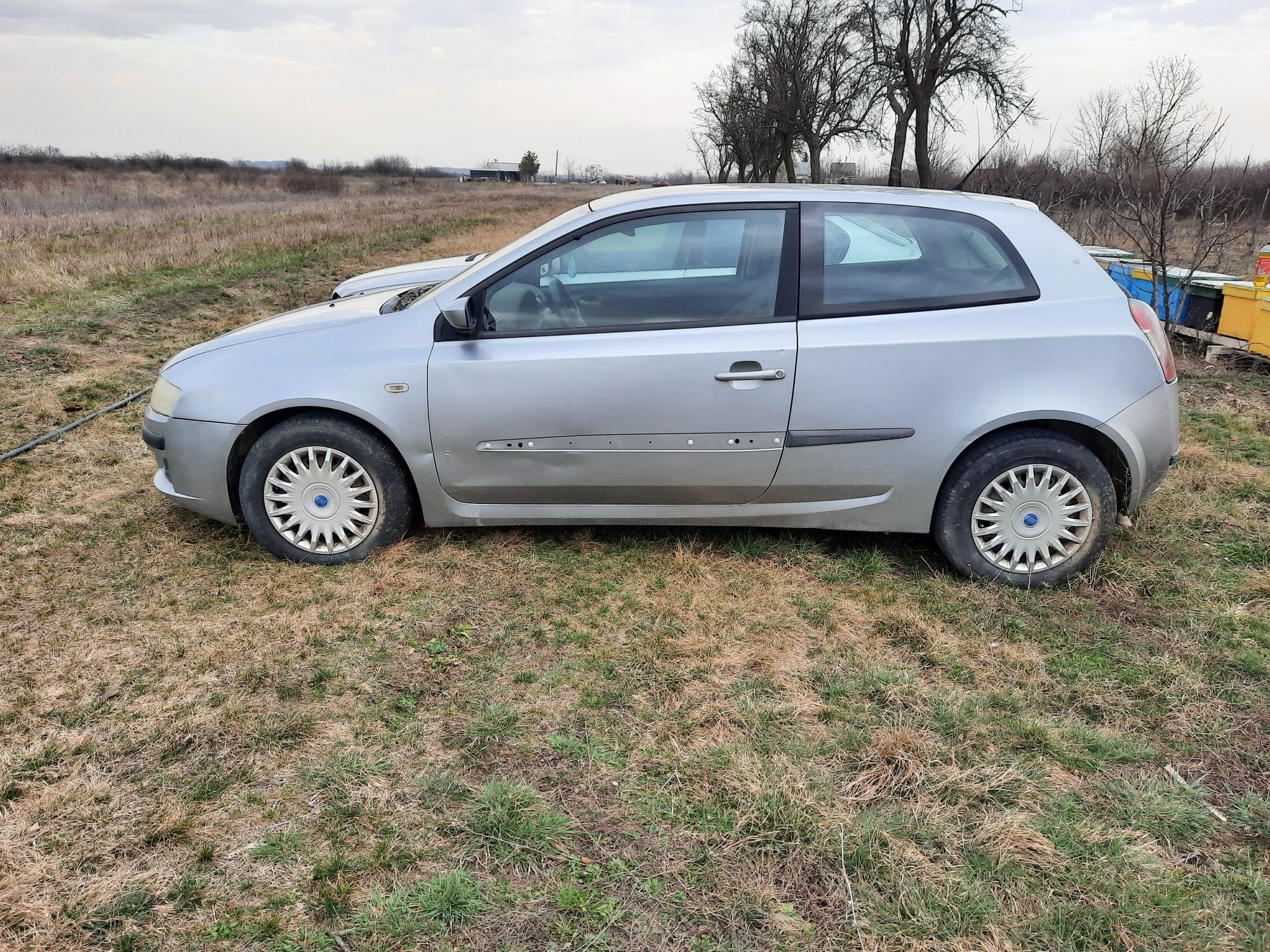Dezmembrez Fiat Stilo 1.6 16v
