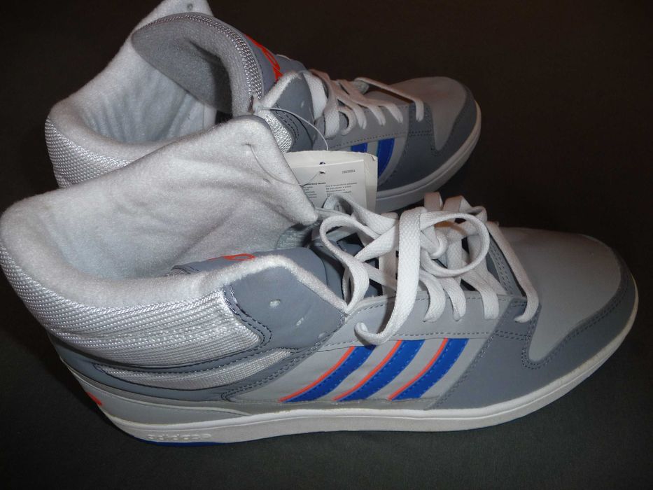 мъжки маратонки нови ADIDAS НОМЕР 46 И две трети