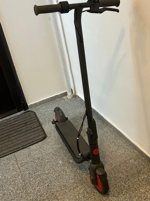 Trotineta electrica Ninebot