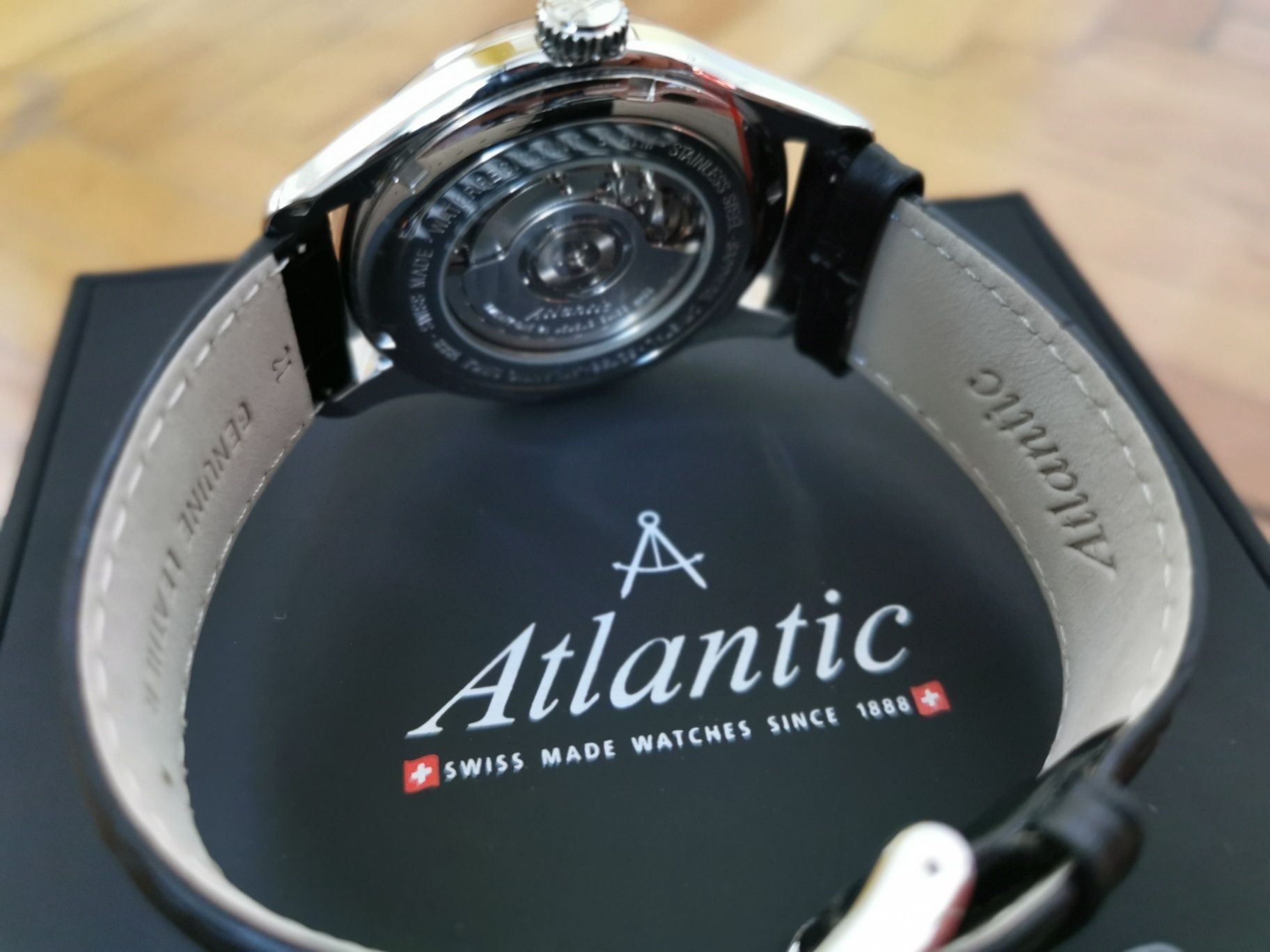 Atlantic Worldmaster 1888 GMT Automatic 52756.41.65R Sp. Ed. + CADOU