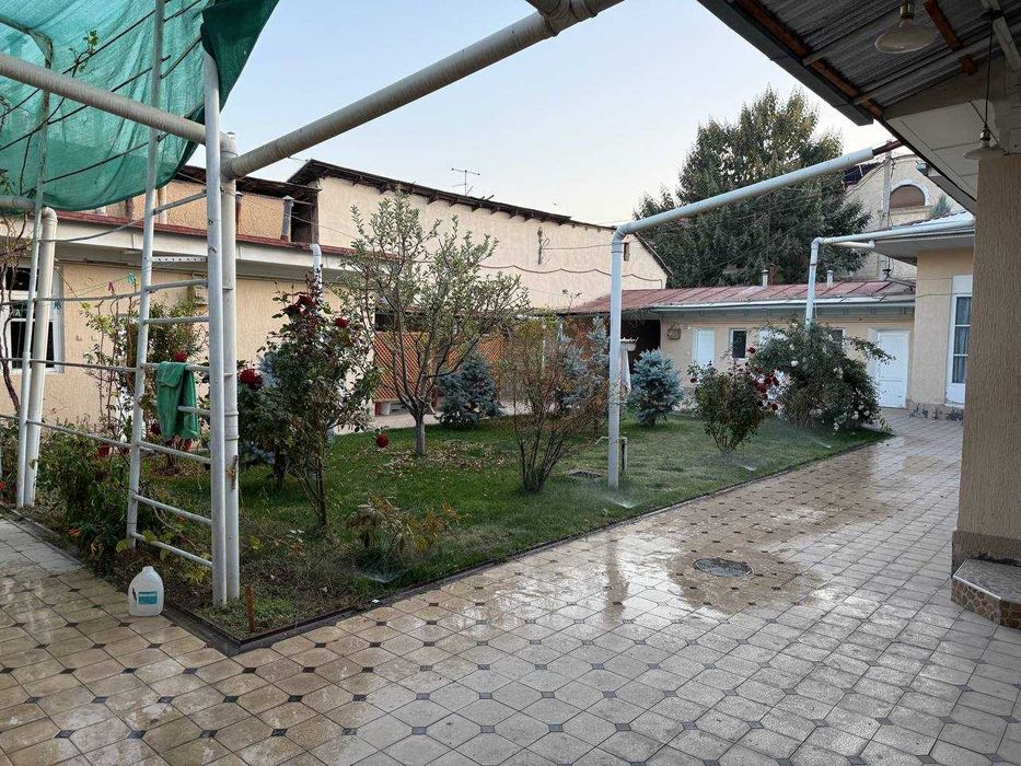 Сдаётся в аренду дом с двором. Ижарага уй-ховли берилади Тошкент-НОВЗА