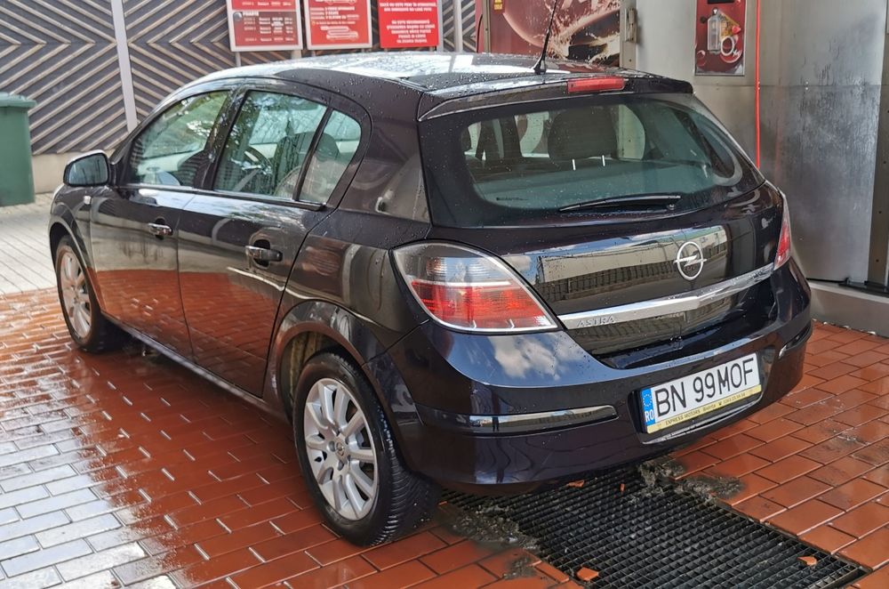 Opel Astra 1.6 Benzină