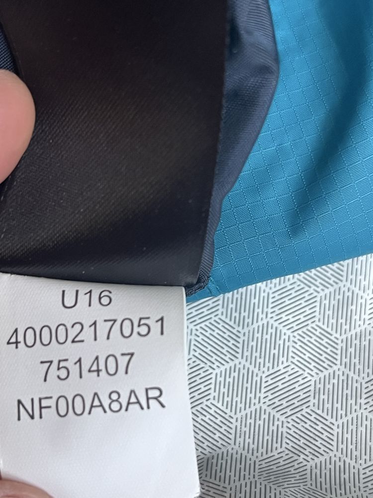 The North Face : DryVent Jacket - размер М/Л Оригинал
