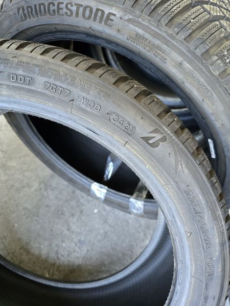 225/40/18 BRIDGESTONE 4бр