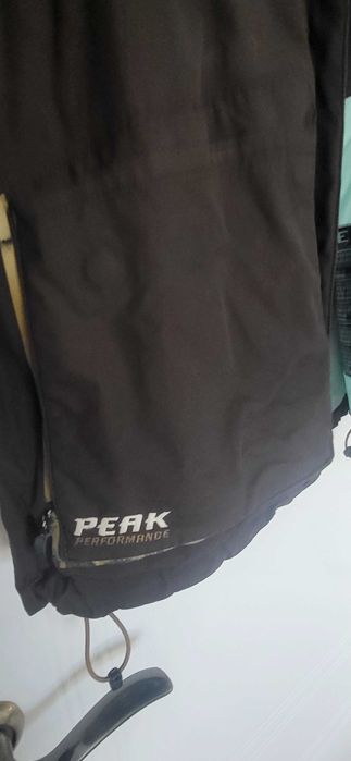 Geaca rezistenta la vant si apa PEAK, mar. S