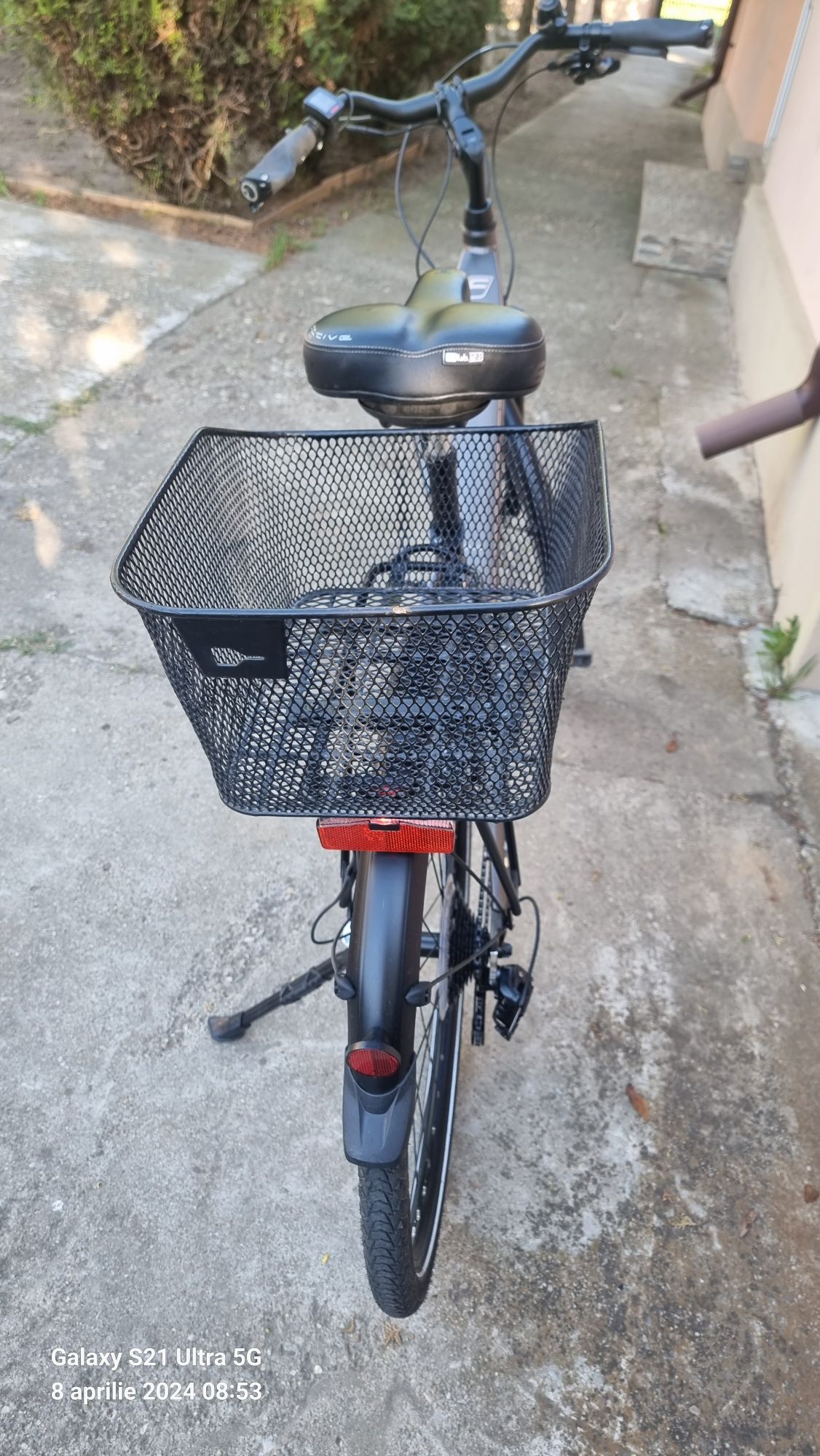 Bicicleta electrică dama 45