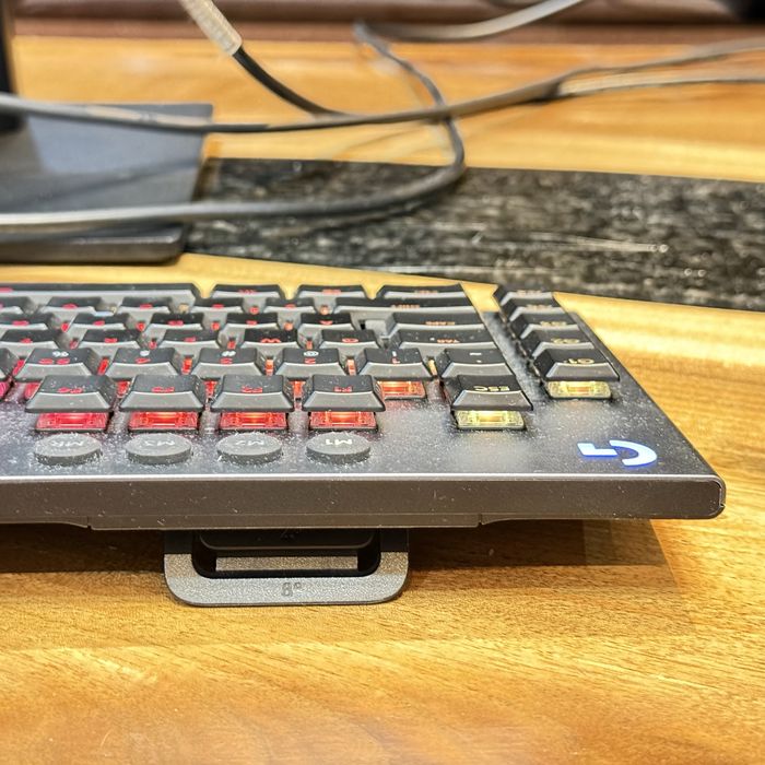 Vand tastatura gaming Logitech G815 RGB aluminiu (tactile)