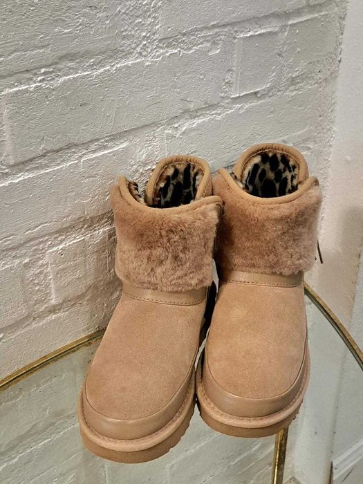 Ghete UGG, 36, noi fara eticheta