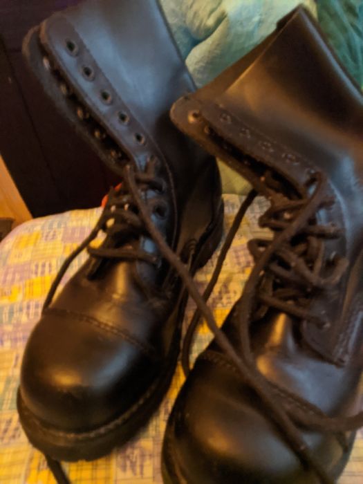 Bocanci red black(steel)