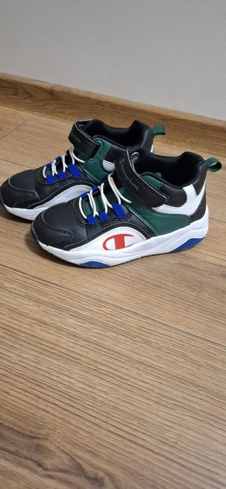 Спортни детски обувки Champion